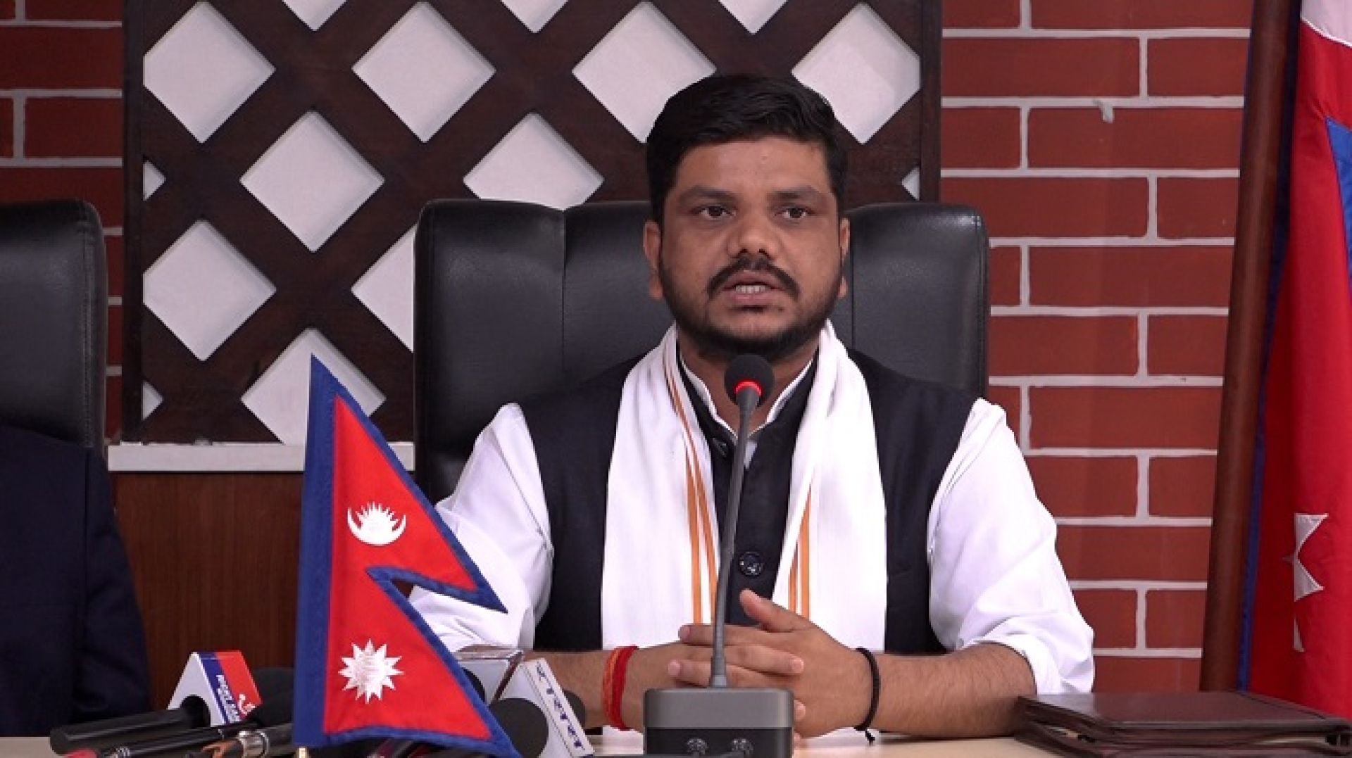 स्वदेशमै रोजगारी सिर्जना गर्न १२ वटा ‘फ्ल्यागसिप’ कार्यक्रम सञ्चालन गर्दैछौँ : मन्त्री यादव